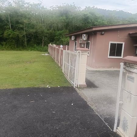 Aliza Scawa Homestay Kuala Pilah Exterior foto