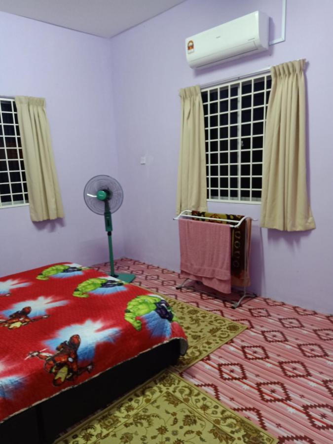 Aliza Scawa Homestay Kuala Pilah Exterior foto